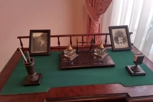 12