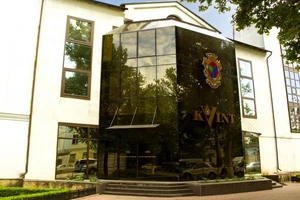 big-kryiltso